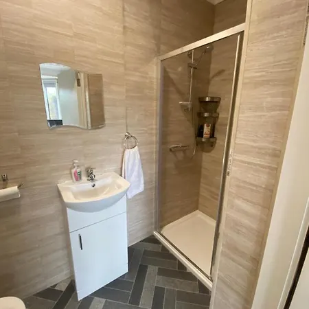 Skyways Guest house *